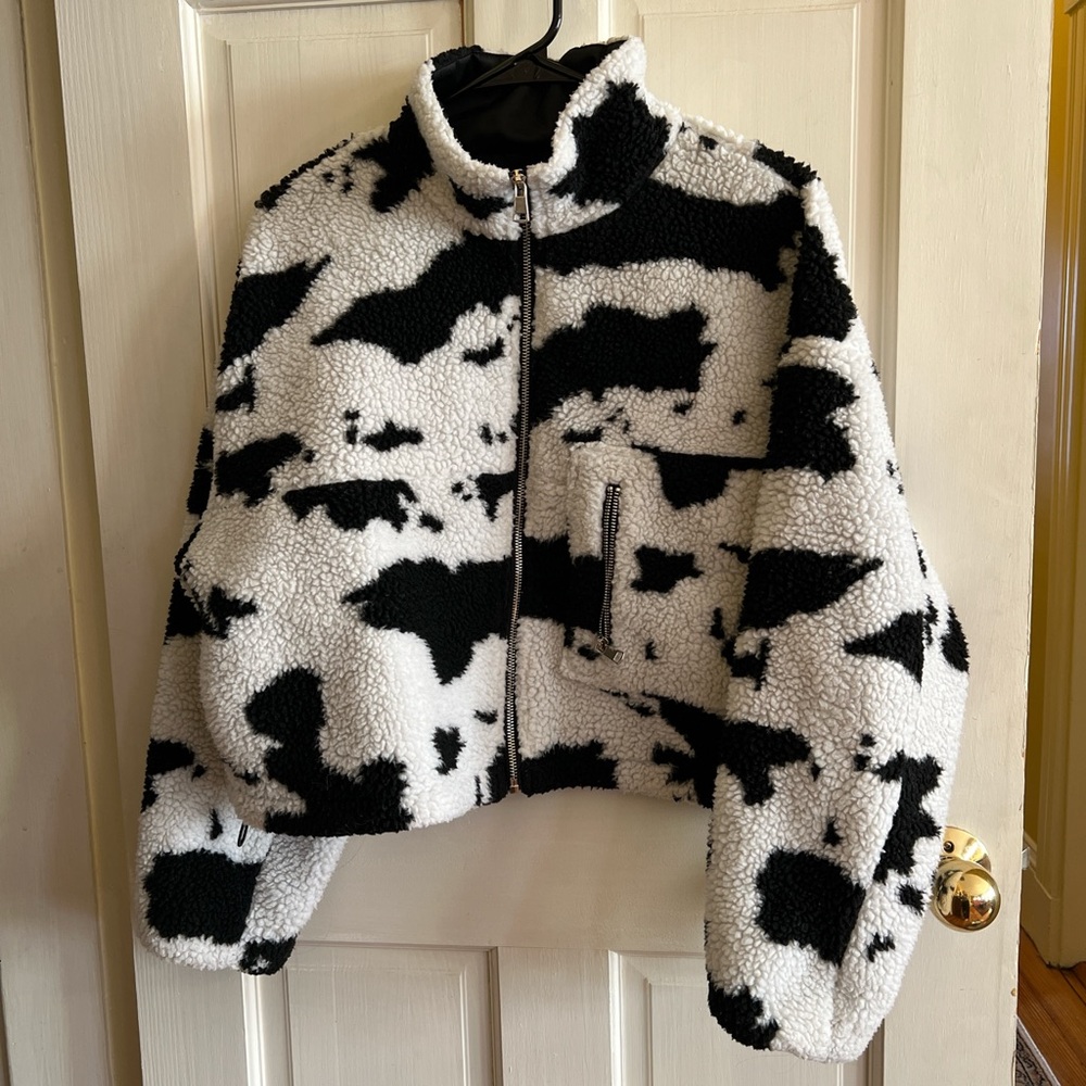 Cow print fleece zip up - Picture 2 of 3